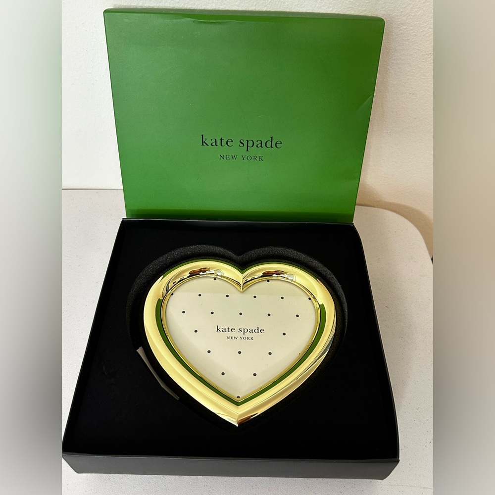 Kate Spade Gold Heart Frame